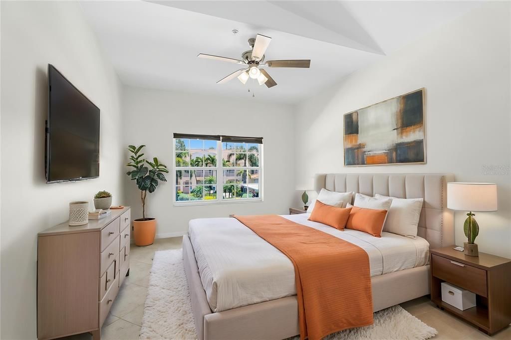 En Venta: $300,000 (2 camas, 2 baños, 1147 Pies cuadrados)