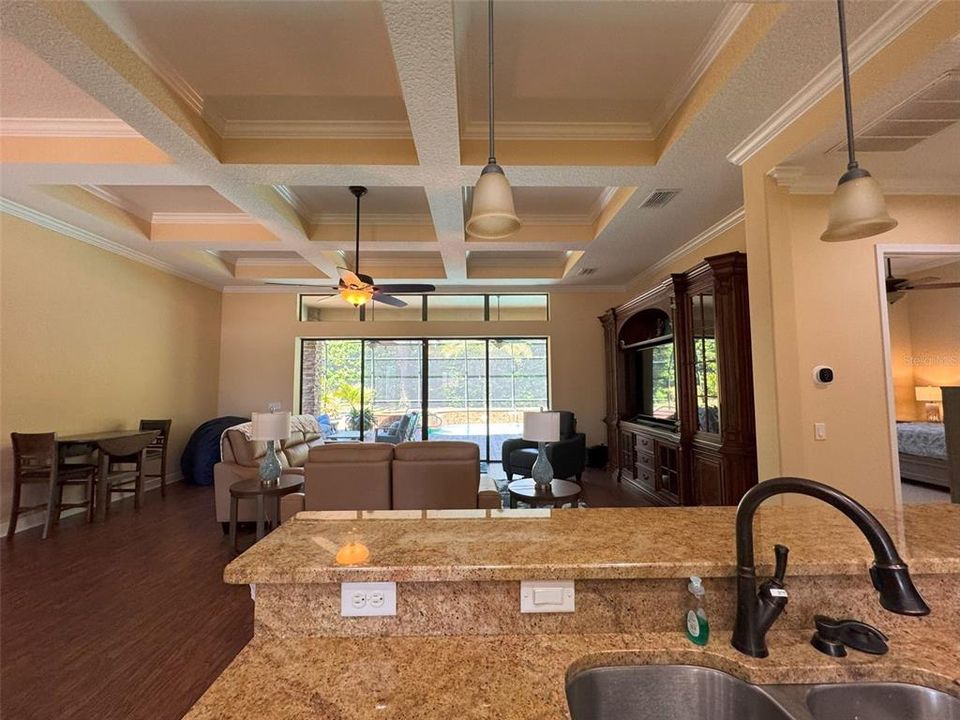 For Rent: $3,500 (3 beds, 2 baths, 2177 Square Feet)