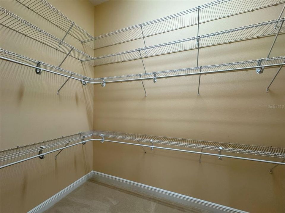 For Rent: $3,500 (3 beds, 2 baths, 2177 Square Feet)