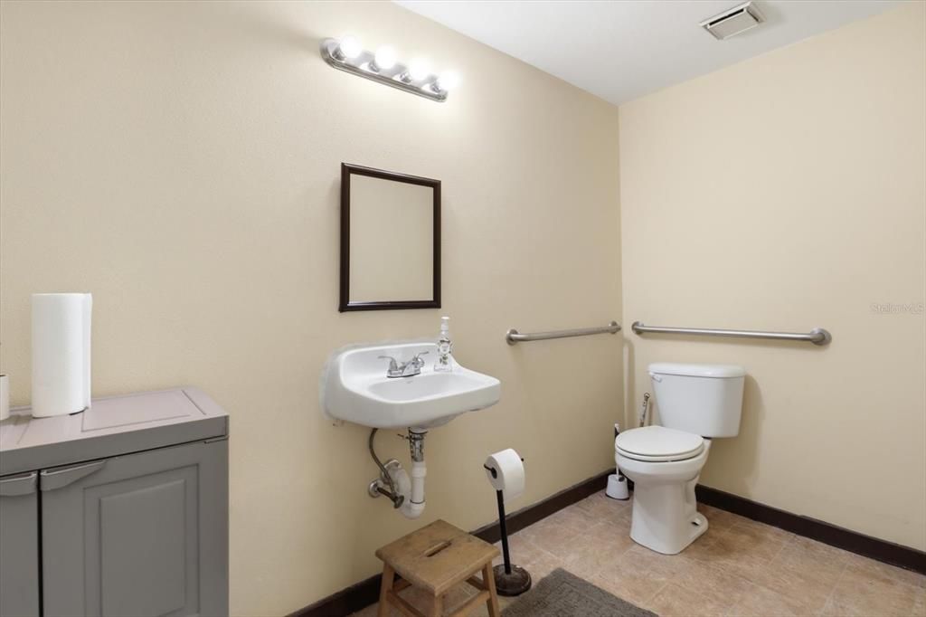 For Sale: $75,000 (0 beds, 0 baths, 1366 Square Feet)