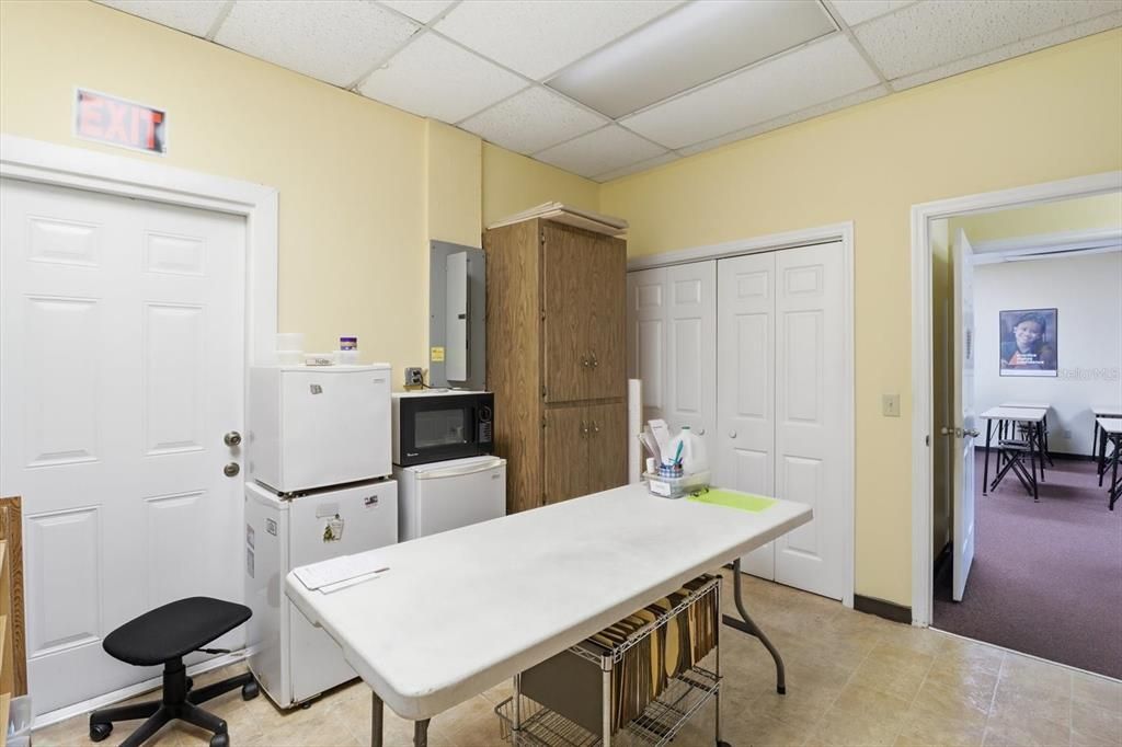 For Sale: $75,000 (0 beds, 0 baths, 1366 Square Feet)