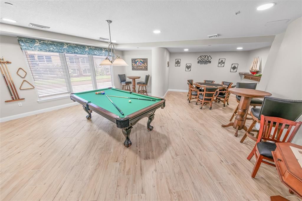 For Sale: $695,000 (3 beds, 3 baths, 2454 Square Feet)
