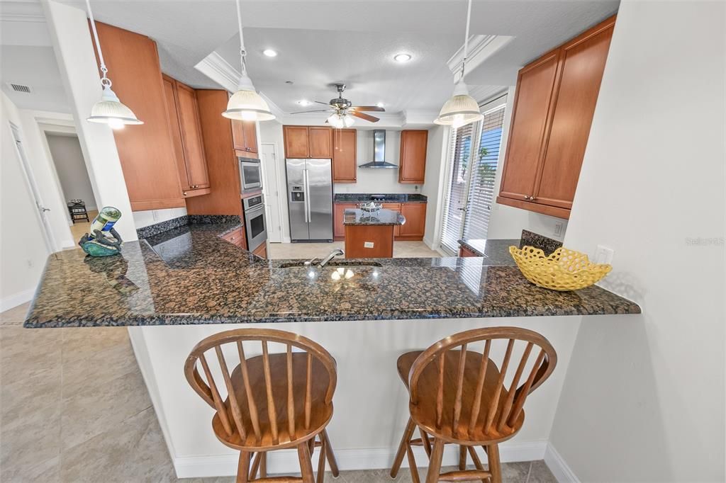For Sale: $695,000 (3 beds, 3 baths, 2454 Square Feet)