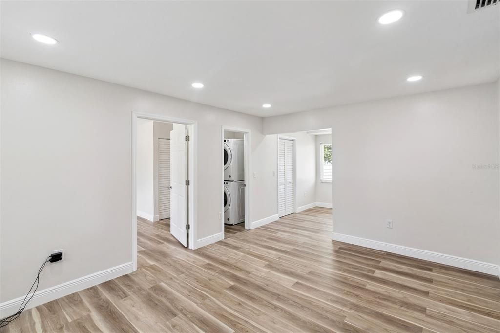 For Rent: $2,250 (4 beds, 2 baths, 1126 Square Feet)
