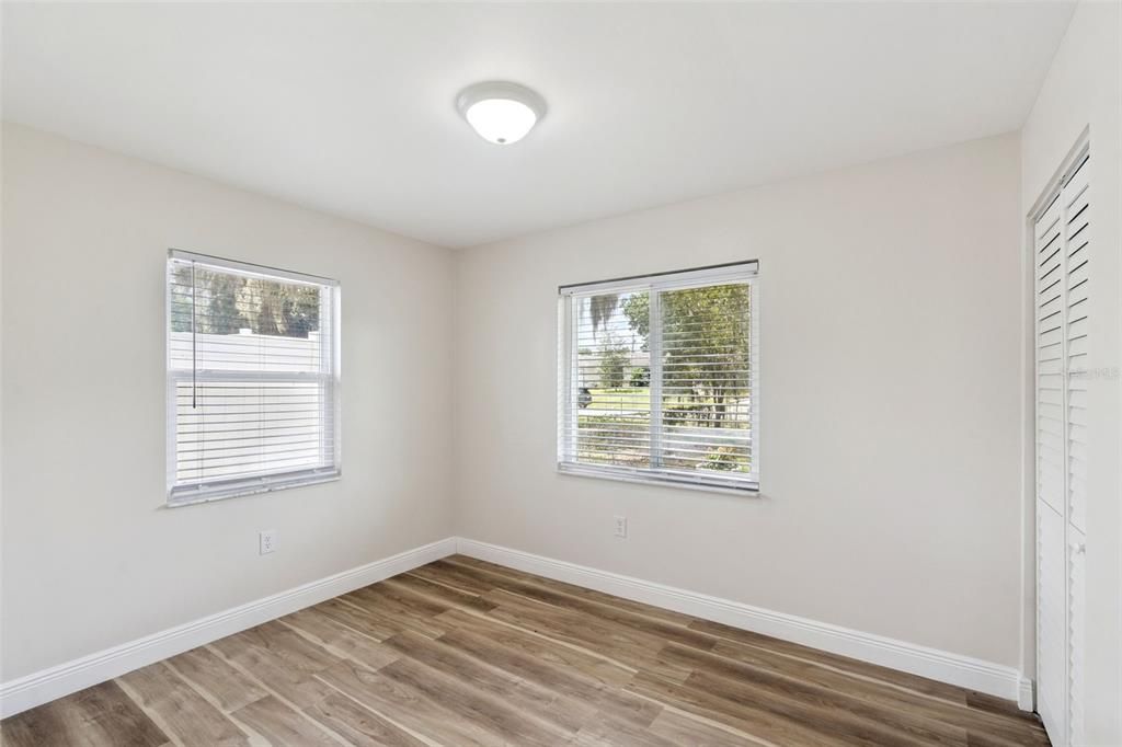 For Rent: $2,250 (4 beds, 2 baths, 1126 Square Feet)