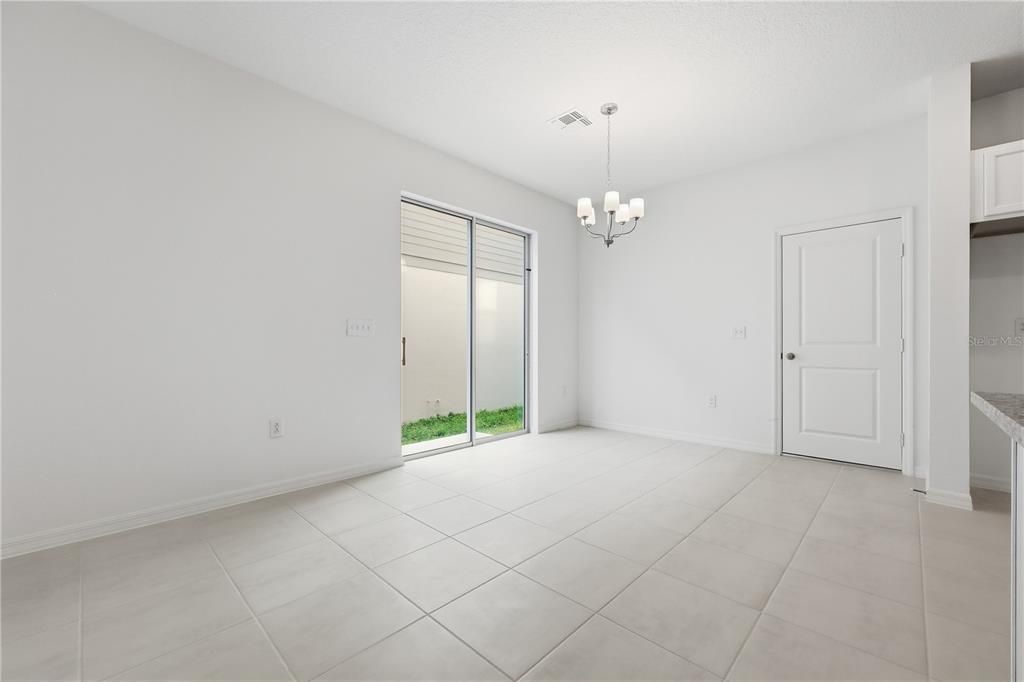 En Renta: $2,600 (3 camas, 2 baños, 1573 Pies cuadrados)