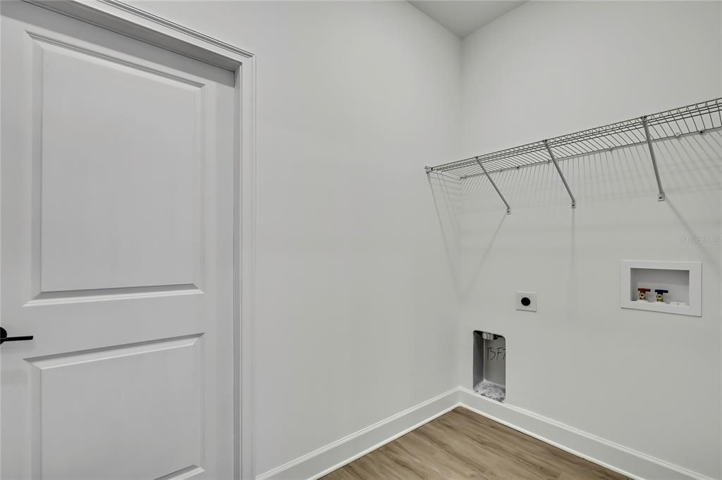 For Sale: $409,000 (4 beds, 3 baths, 2061 Square Feet)