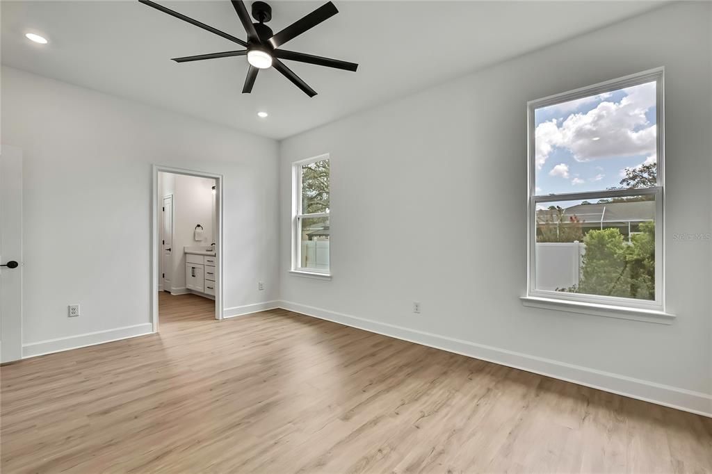 For Sale: $409,000 (4 beds, 3 baths, 2061 Square Feet)