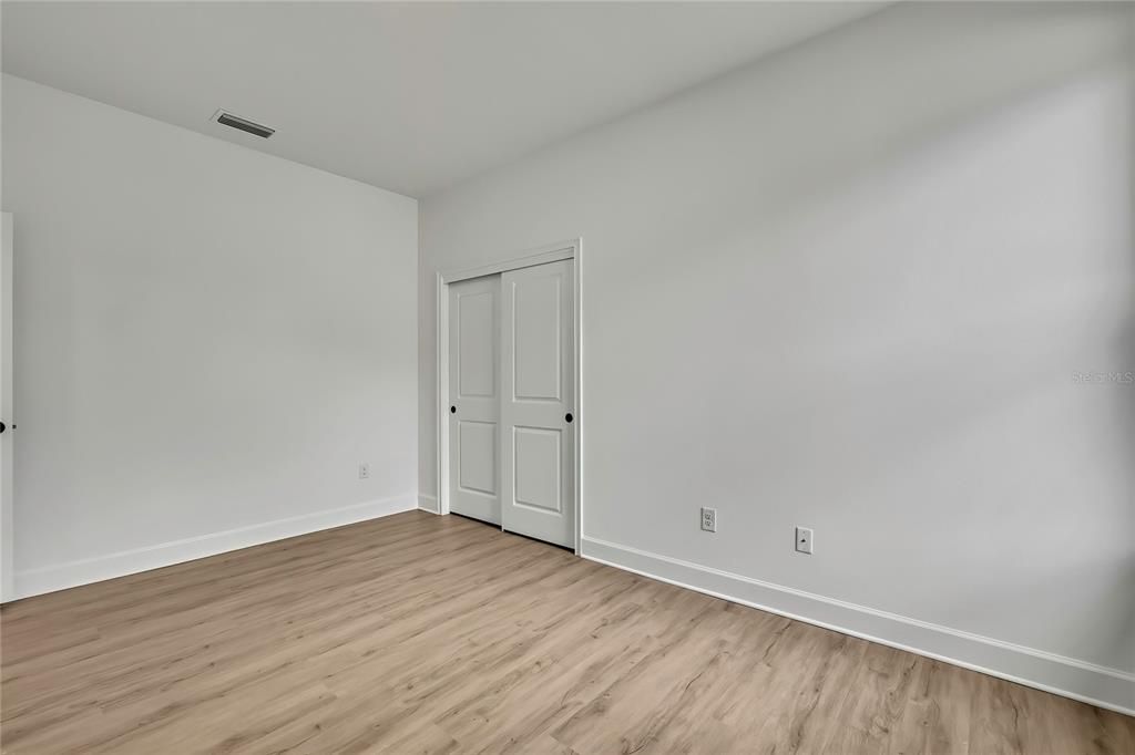 For Sale: $409,000 (4 beds, 3 baths, 2061 Square Feet)