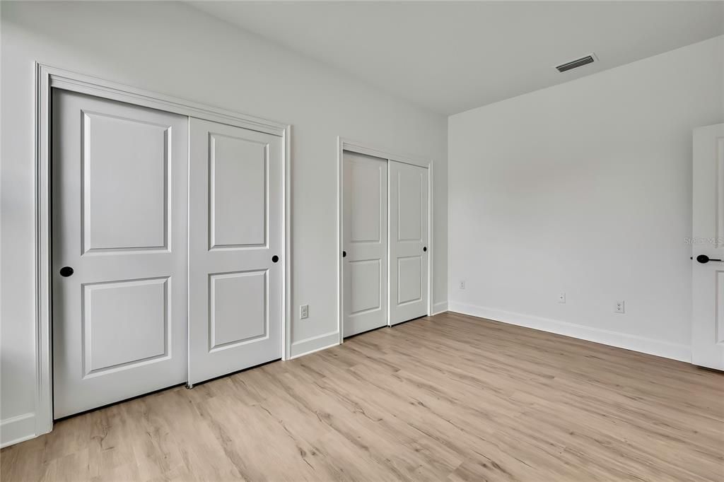 For Sale: $409,000 (4 beds, 3 baths, 2061 Square Feet)