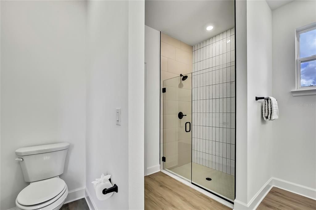 For Sale: $409,000 (4 beds, 3 baths, 2061 Square Feet)
