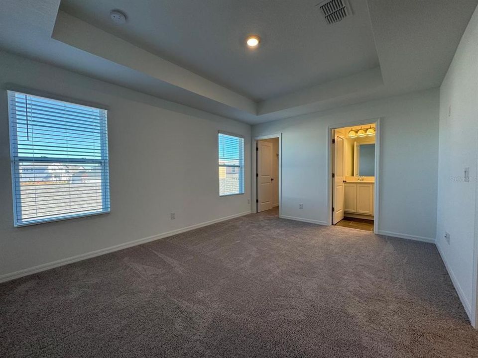 For Rent: $2,500 (3 beds, 2 baths, 1738 Square Feet)