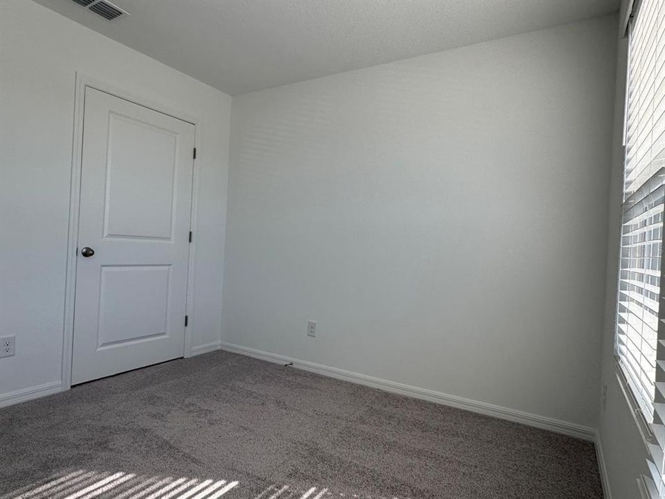 For Rent: $2,500 (3 beds, 2 baths, 1738 Square Feet)