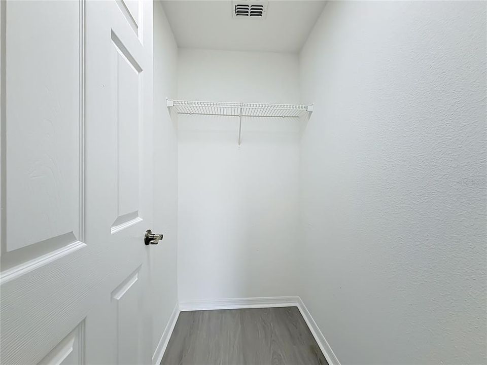 En Venta: $265,000 (3 camas, 2 baños, 1404 Pies cuadrados)