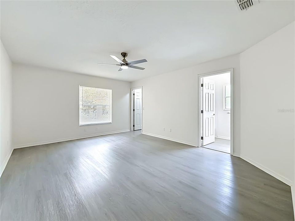 En Venta: $265,000 (3 camas, 2 baños, 1404 Pies cuadrados)