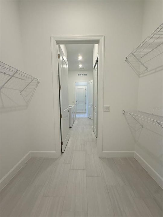 На продажу: $999,990 (3 спален, 3 ванн, 2808 Квадратных фут)