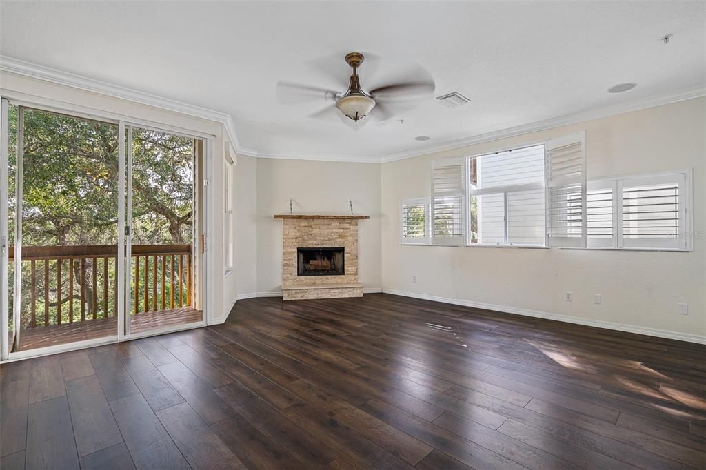 For Rent: $3,500 (3 beds, 2 baths, 2340 Square Feet)