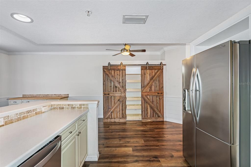 For Rent: $3,500 (3 beds, 2 baths, 2340 Square Feet)