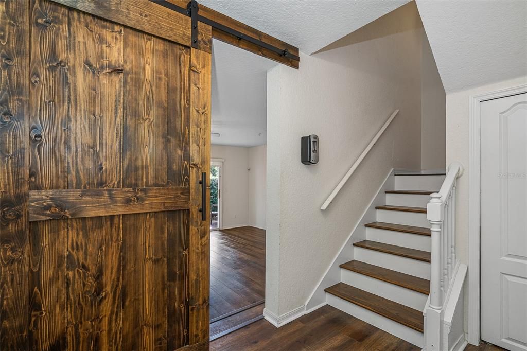 For Rent: $3,500 (3 beds, 2 baths, 2340 Square Feet)