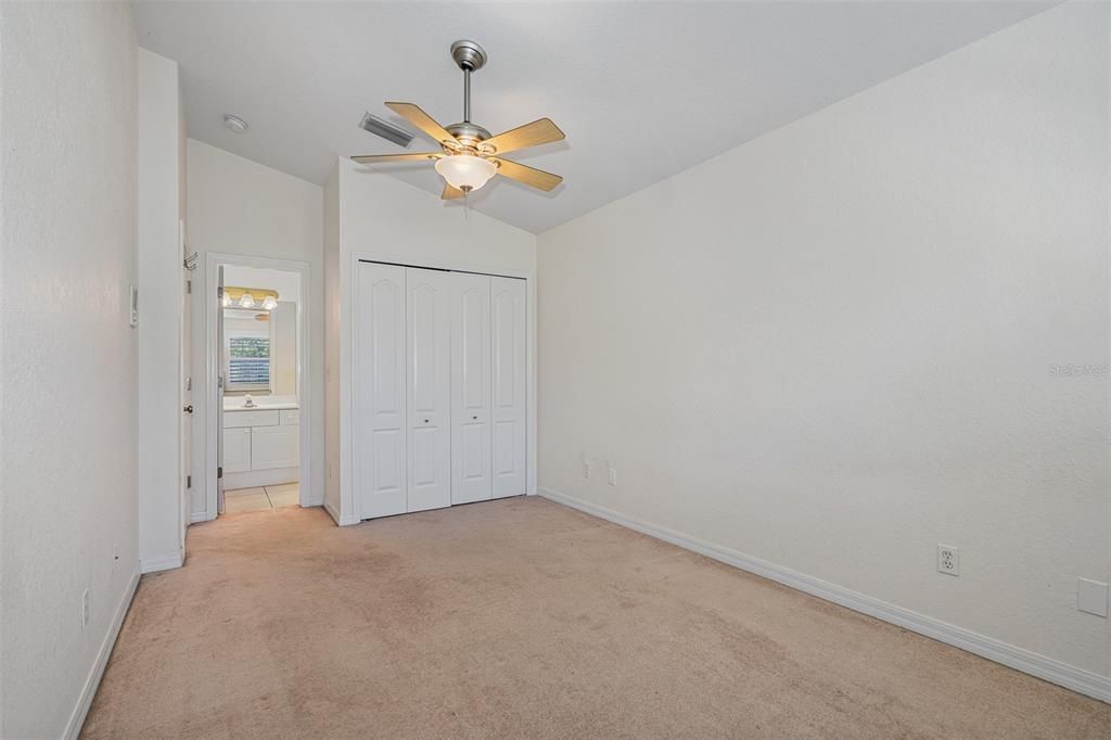 For Rent: $3,500 (3 beds, 2 baths, 2340 Square Feet)