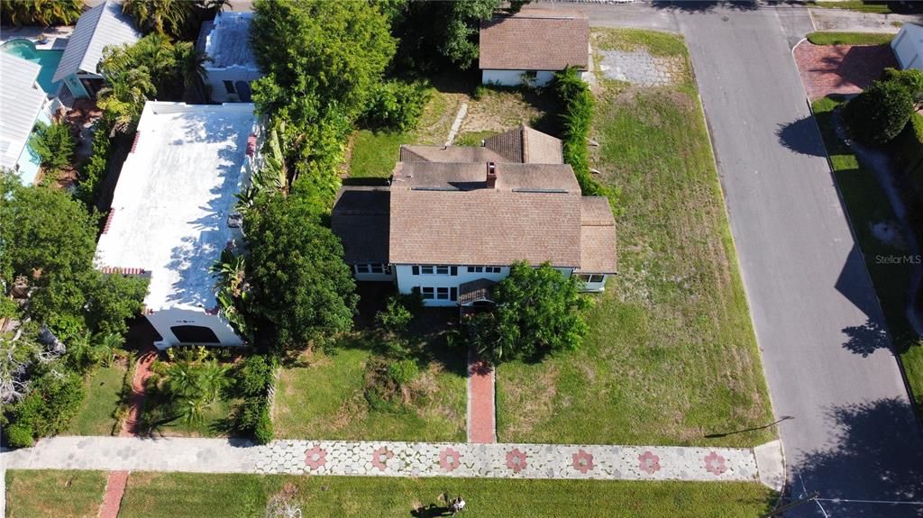 For Sale: $1,250,000 (0.20 acres)