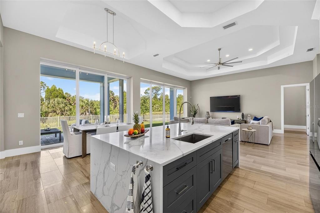 Active With Contract: $779,000 (3 beds, 3 baths, 2571 Square Feet)
