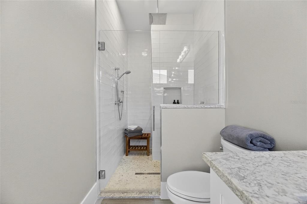 Active With Contract: $779,000 (3 beds, 3 baths, 2571 Square Feet)