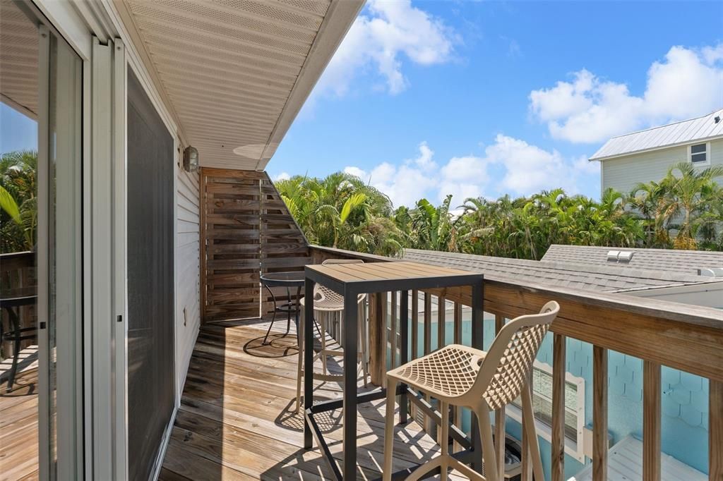 For Sale: $1,299,000 (4 beds, 4 baths, 1682 Square Feet)