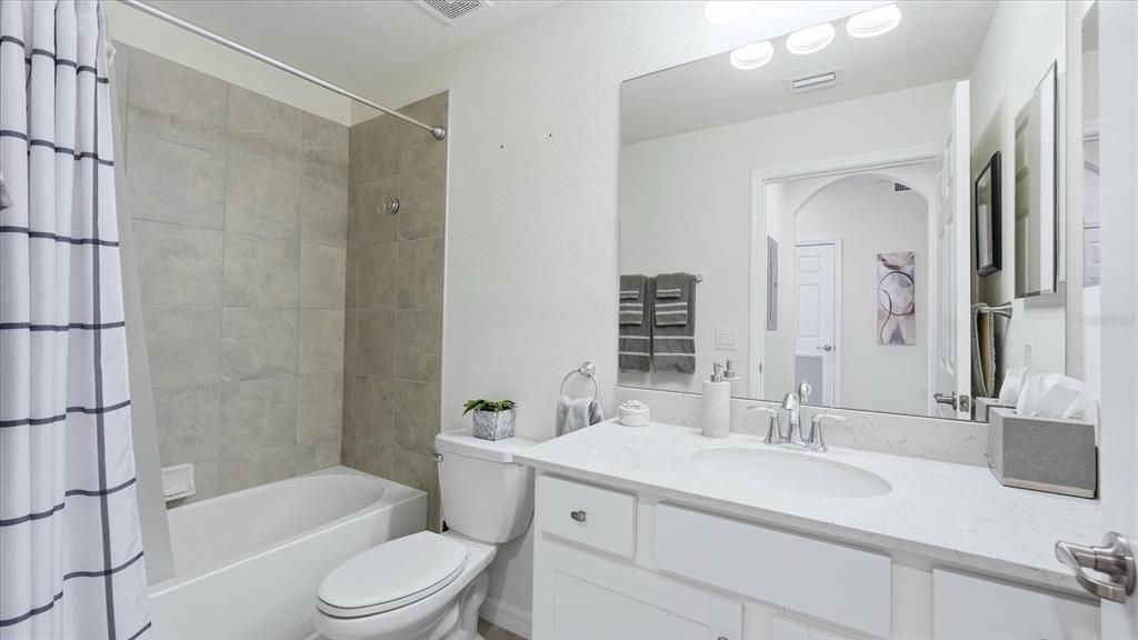 En Venta: $320,000 (2 camas, 2 baños, 1142 Pies cuadrados)