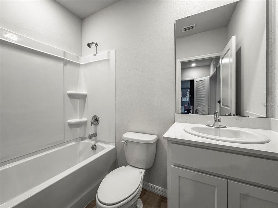 For Rent: $2,500 (3 beds, 2 baths, 1464 Square Feet)