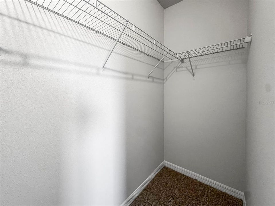 For Rent: $2,500 (3 beds, 2 baths, 1464 Square Feet)