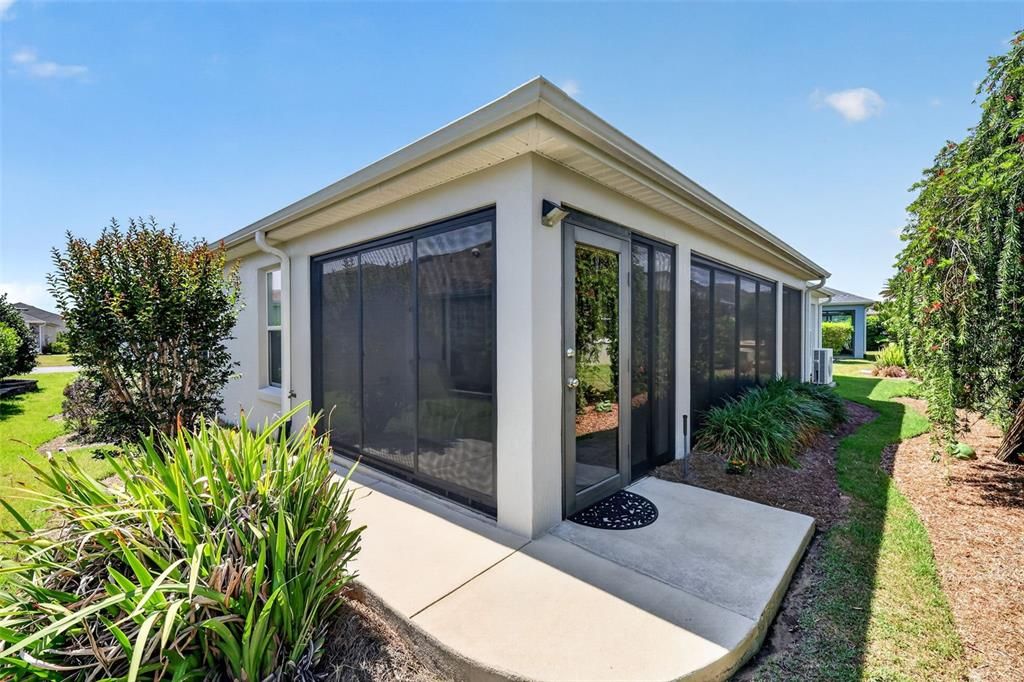En Venta: $500,000 (3 camas, 2 baños, 2215 Pies cuadrados)