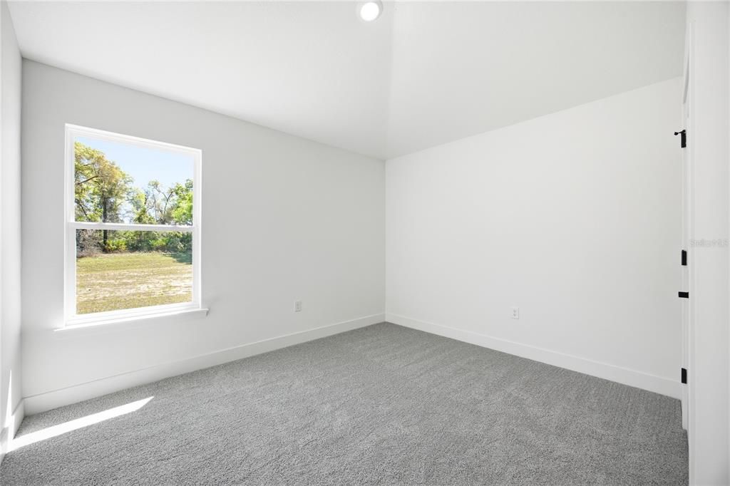 En Venta: $322,500 (4 camas, 2 baños, 1820 Pies cuadrados)