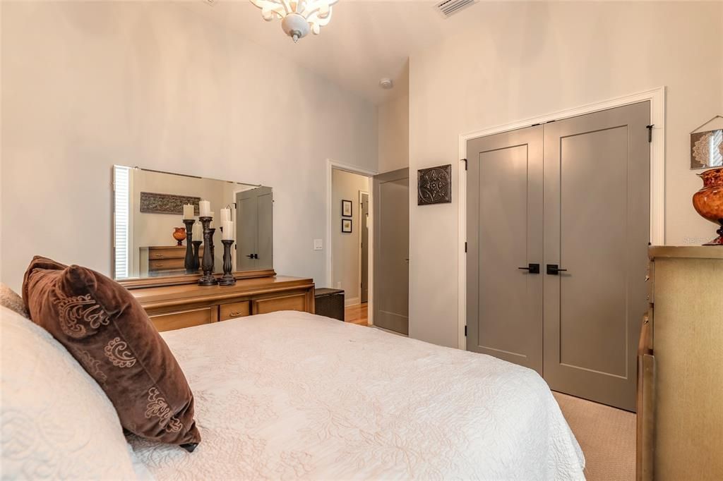 For Sale: $1,095,000 (5 beds, 3 baths, 2759 Square Feet)