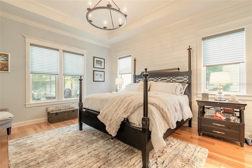For Sale: $1,095,000 (5 beds, 3 baths, 2759 Square Feet)