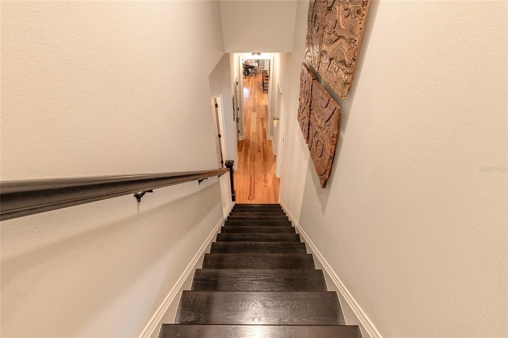 For Sale: $1,095,000 (5 beds, 3 baths, 2759 Square Feet)
