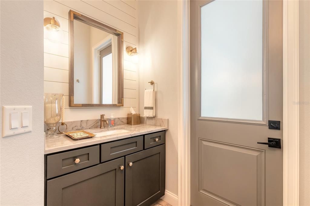 For Sale: $1,095,000 (5 beds, 3 baths, 2759 Square Feet)