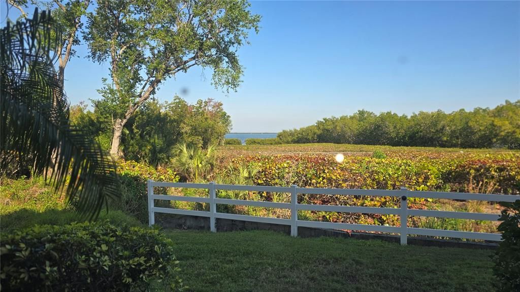 For Rent: $2,200 (2 beds, 2 baths, 1256 Square Feet)
