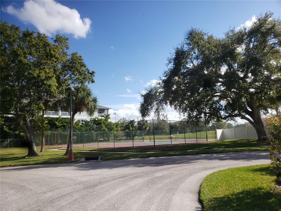 For Rent: $2,200 (2 beds, 2 baths, 1256 Square Feet)