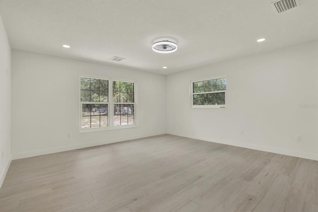 For Sale: $1,099,000 (4 beds, 3 baths, 3463 Square Feet)