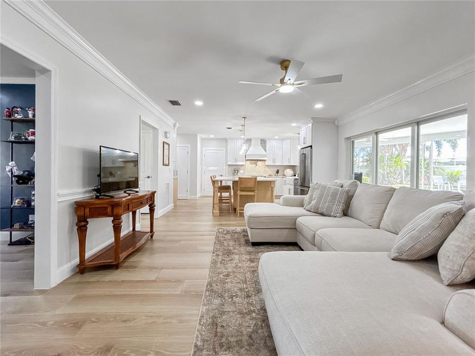 For Sale: $1,175,000 (3 beds, 2 baths, 2367 Square Feet)