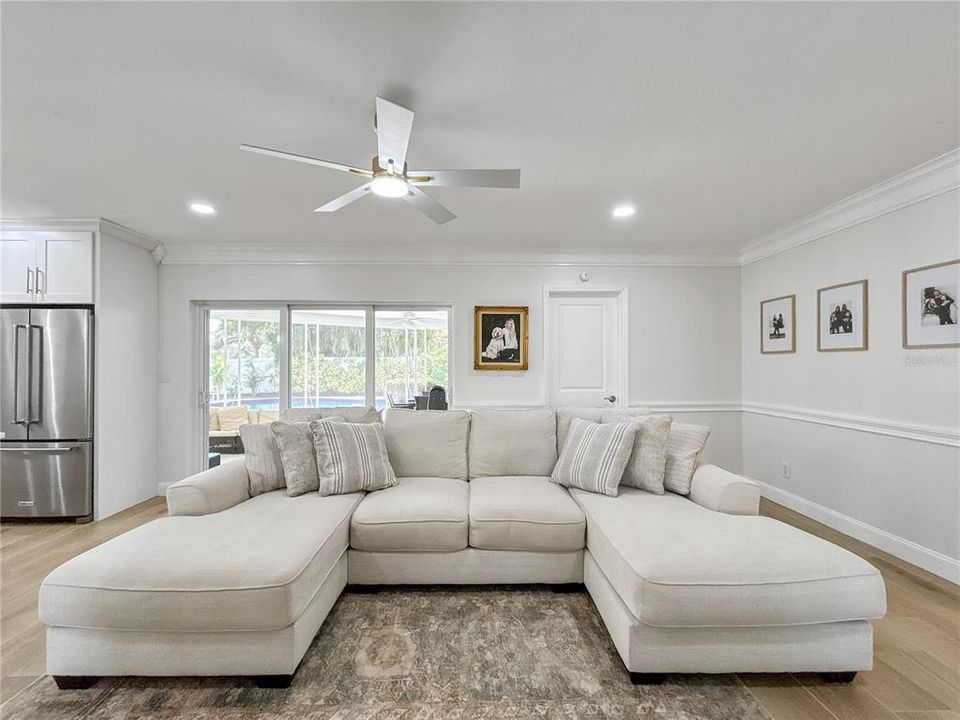 For Sale: $1,175,000 (3 beds, 2 baths, 2367 Square Feet)