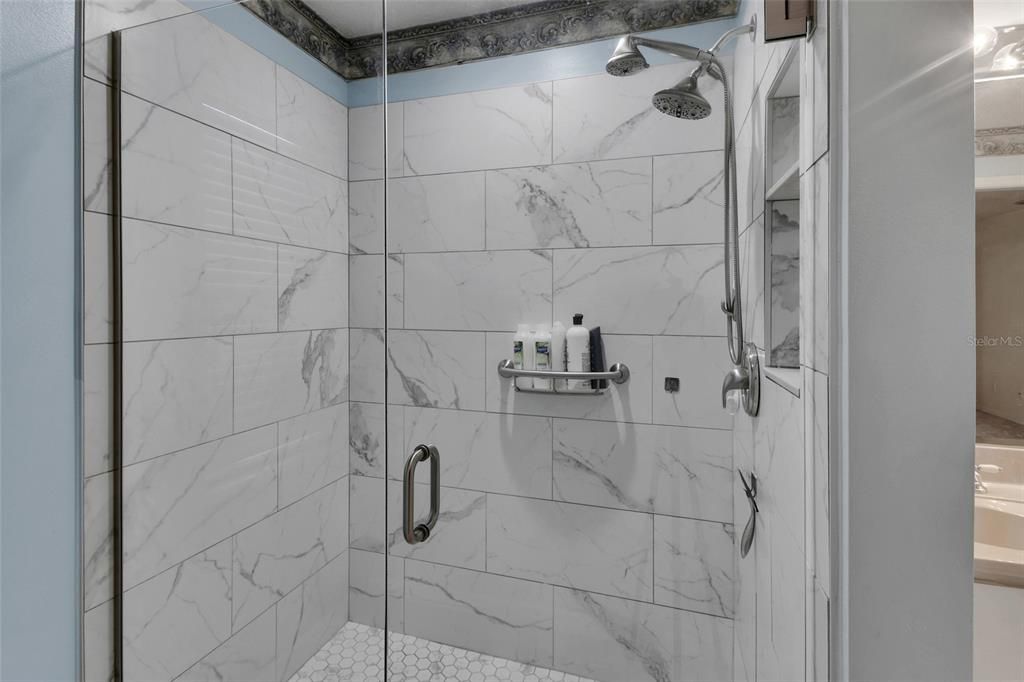 For Sale: $474,900 (4 beds, 2 baths, 2419 Square Feet)