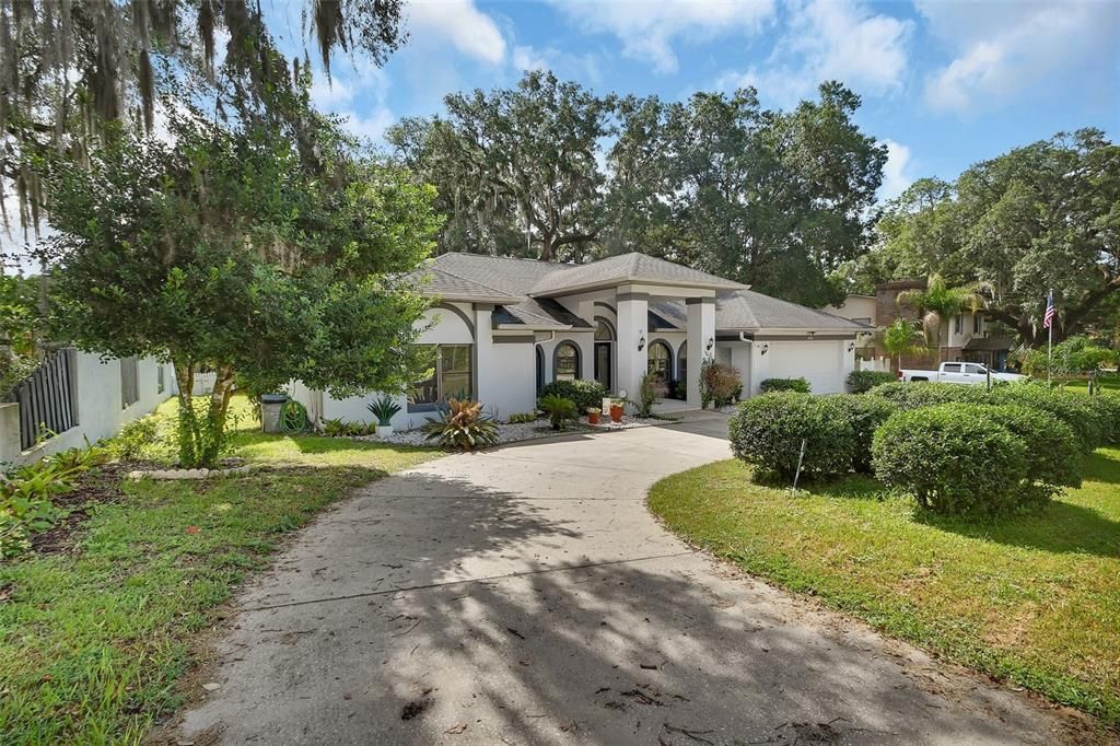 For Sale: $474,900 (4 beds, 2 baths, 2419 Square Feet)