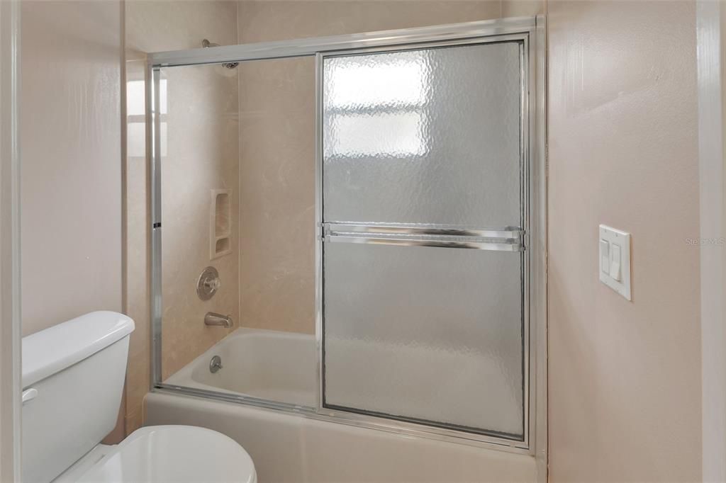For Sale: $474,900 (4 beds, 2 baths, 2419 Square Feet)
