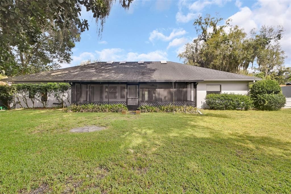 For Sale: $474,900 (4 beds, 2 baths, 2419 Square Feet)