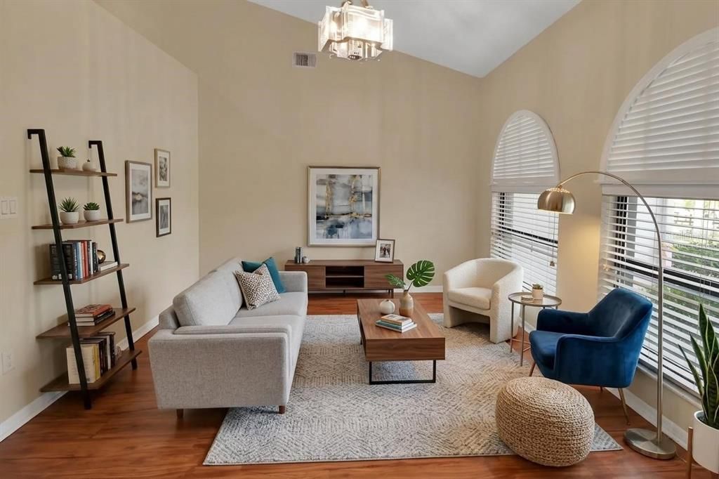 For Sale: $474,900 (4 beds, 2 baths, 2419 Square Feet)