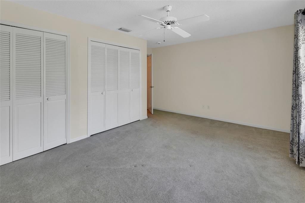 For Sale: $474,900 (4 beds, 2 baths, 2419 Square Feet)