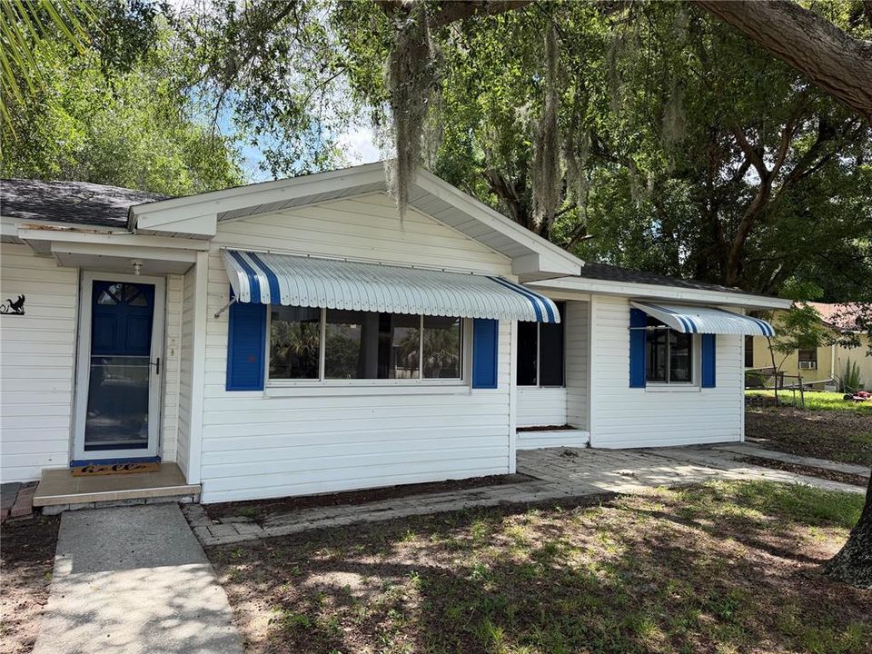 For Rent: $2,350 (2 beds, 1 baths, 1184 Square Feet)
