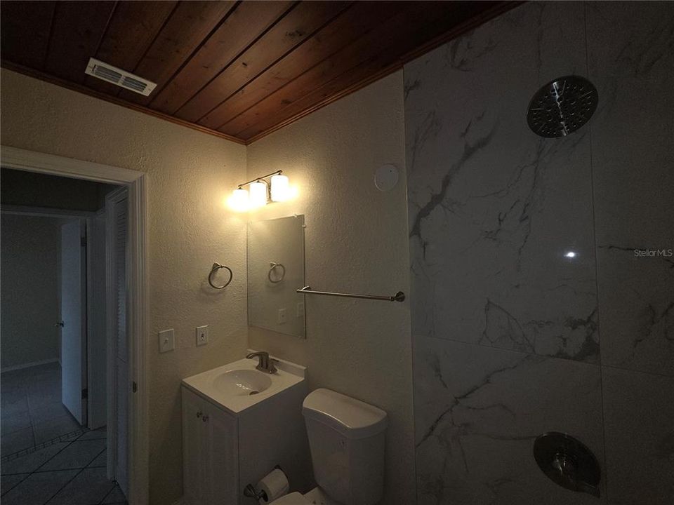 En Venta: $279,900 (2 camas, 1 baños, 812 Pies cuadrados)
